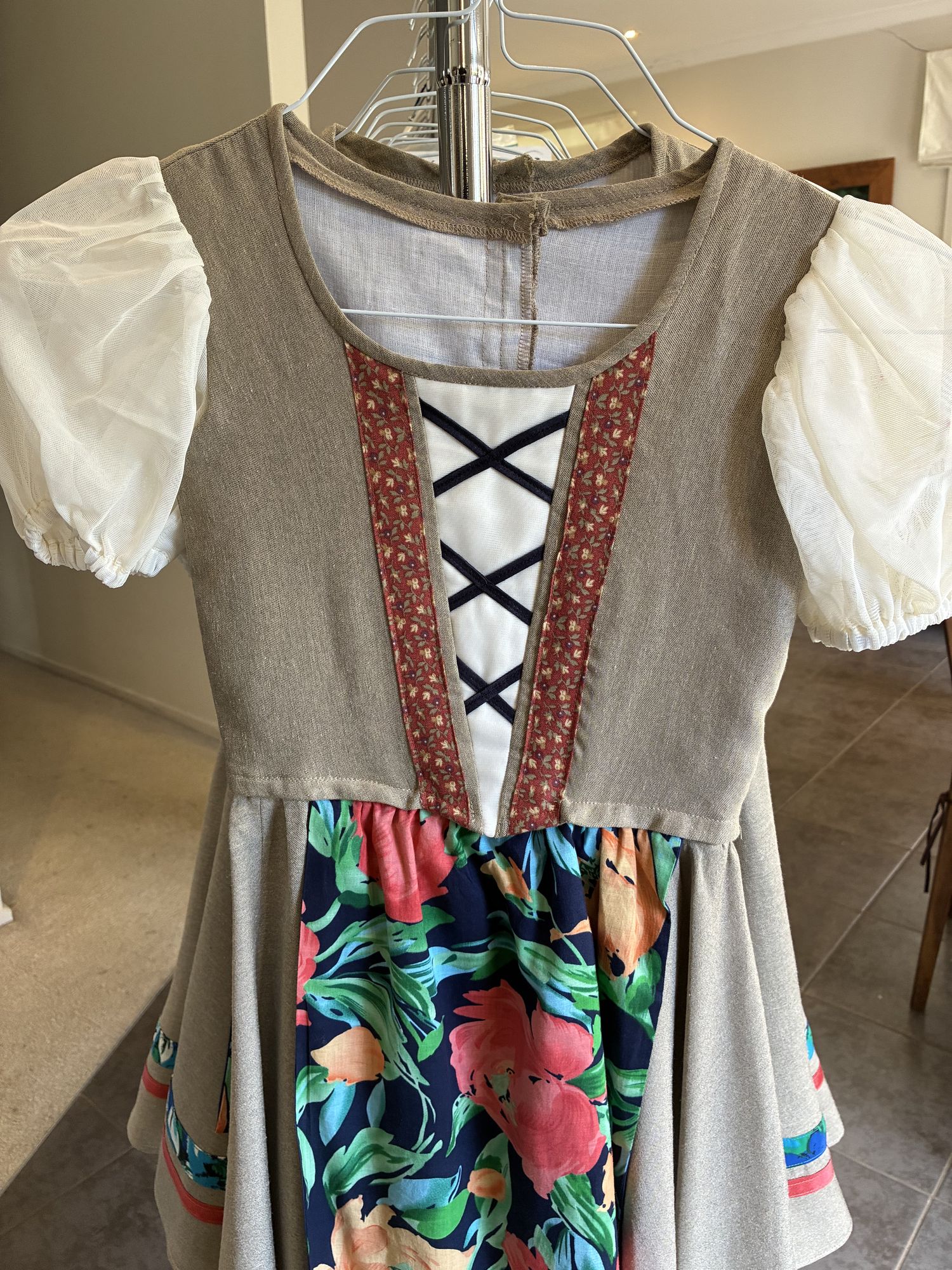 Village Character Dress Set, photo 2
