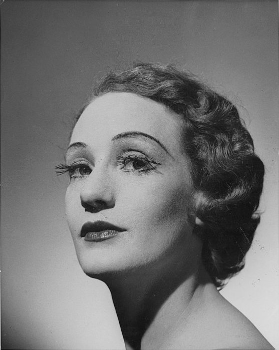 Portrait by Helmut Newton, 1952.